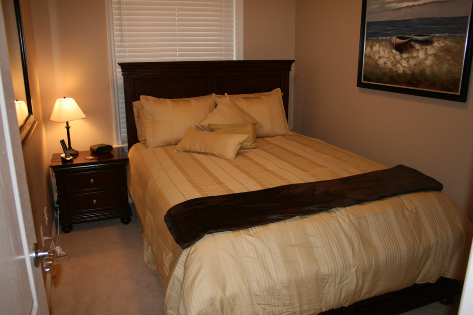 2 Bedroom Furnished Apartments Saskatoon View of River